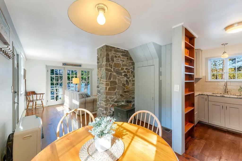 36 Hodgdon Road Westport Island ME 04578