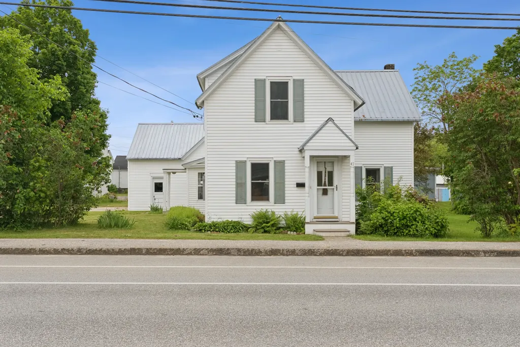 47 Beal Street Norway ME 04268