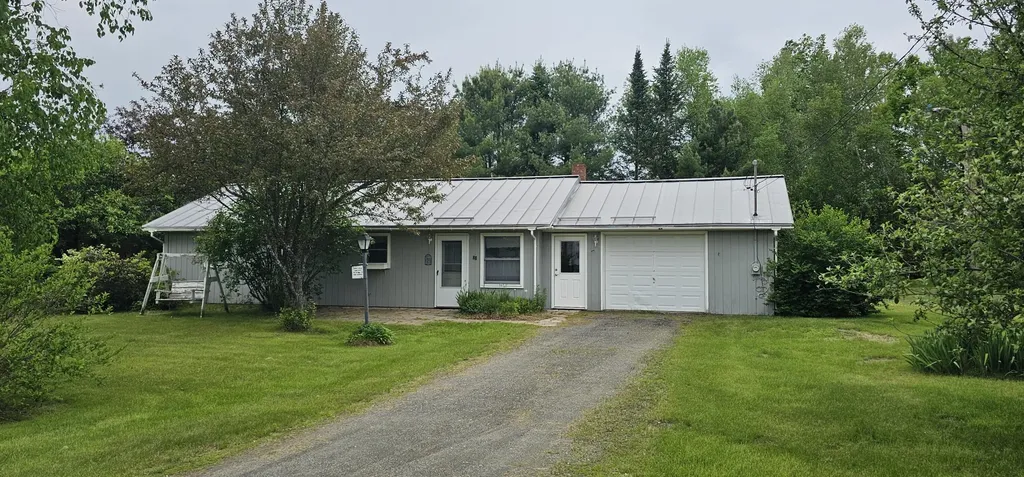 20 Oosoola Street Norridgewock ME 04957