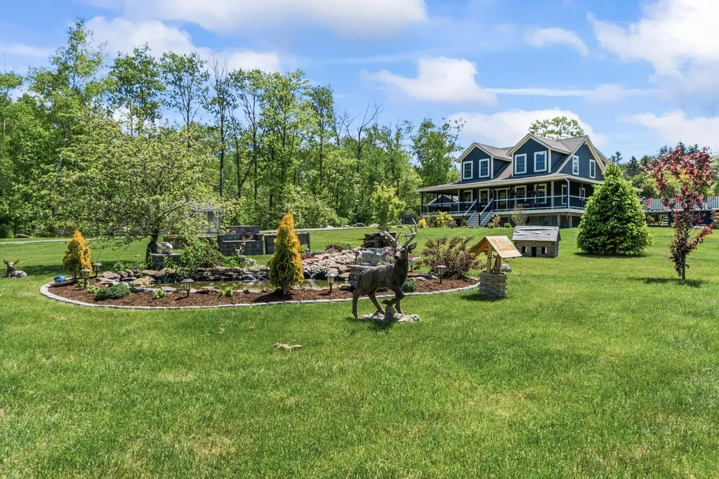 55 Mountain View Extension Rockland ME 04841