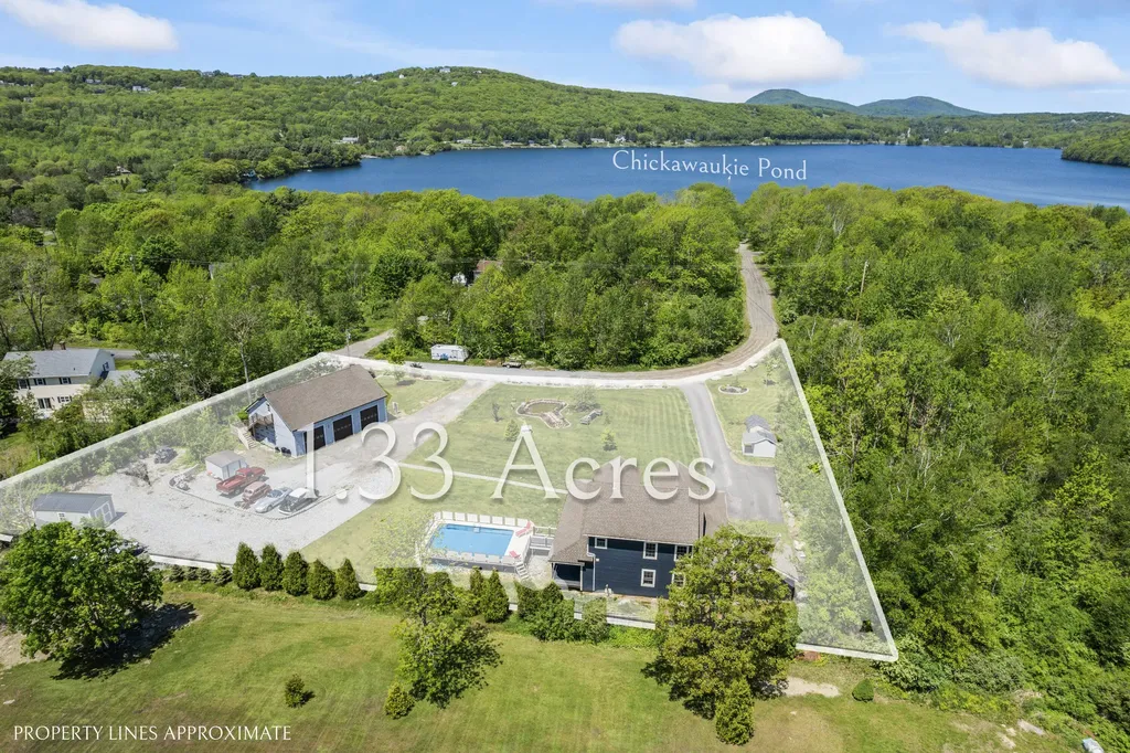 55 Mountain View Extension Rockland ME 04841