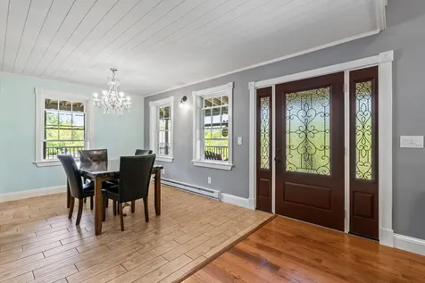 55 Mountain View Extension Rockland ME 04841