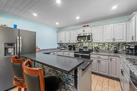 55 Mountain View Extension Rockland ME 04841