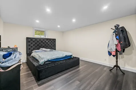 55 Mountain View Extension Rockland ME 04841