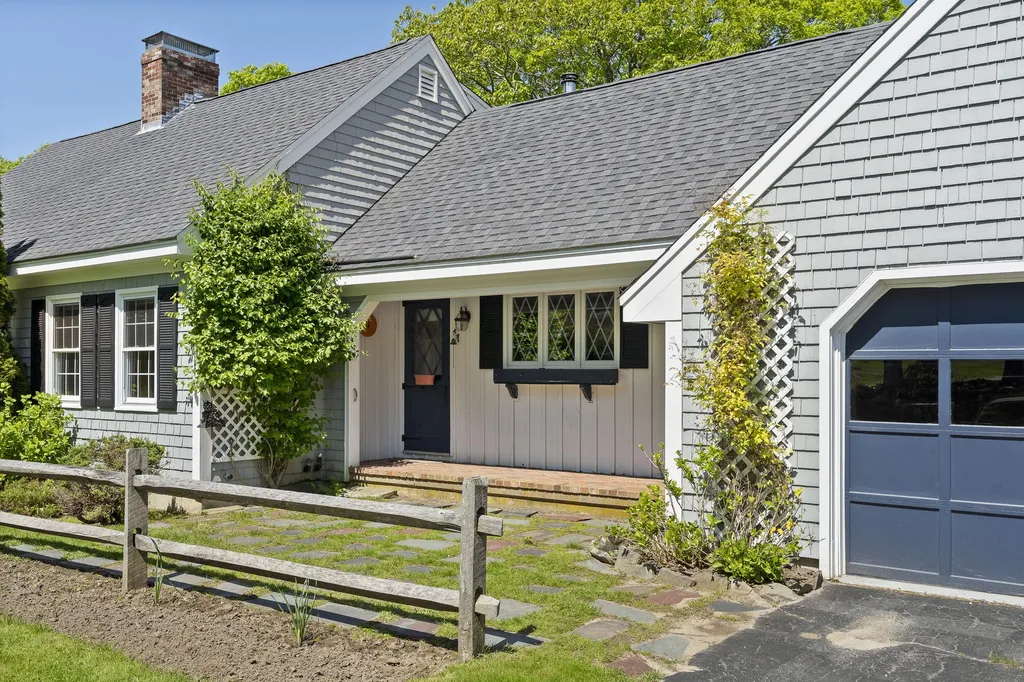 22 Sunset Way Brunswick ME 04011
