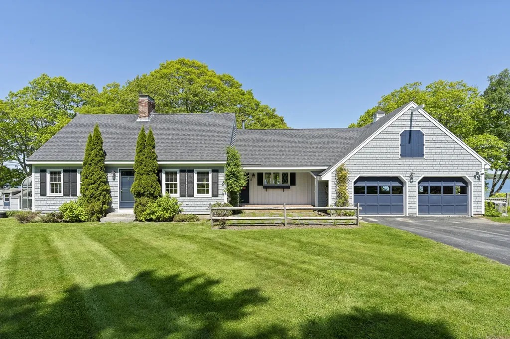 22 Sunset Way Brunswick ME 04011