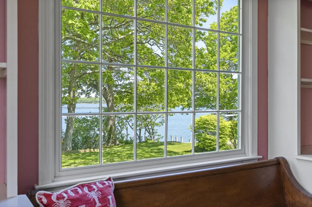 22 Sunset Way Brunswick ME 04011