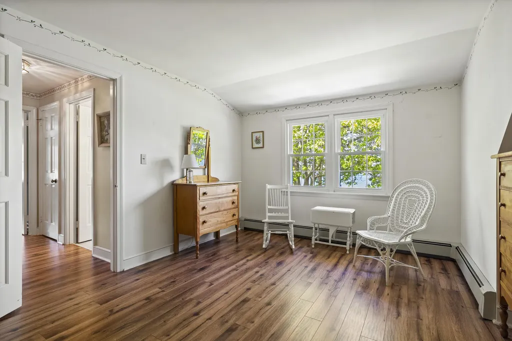 22 Sunset Way Brunswick ME 04011