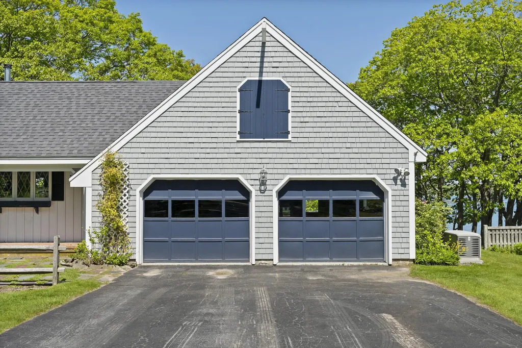 22 Sunset Way Brunswick ME 04011