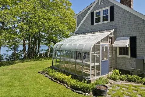 22 Sunset Way Brunswick ME 04011