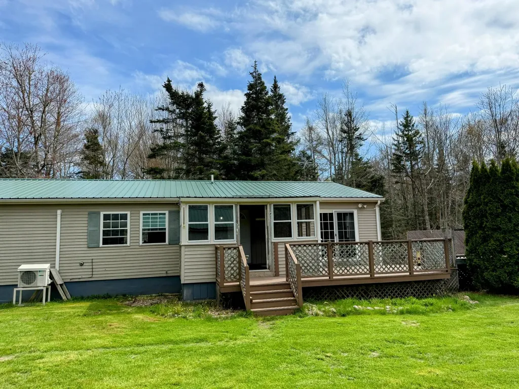65 Pine Ridge Road Cushing ME 04563