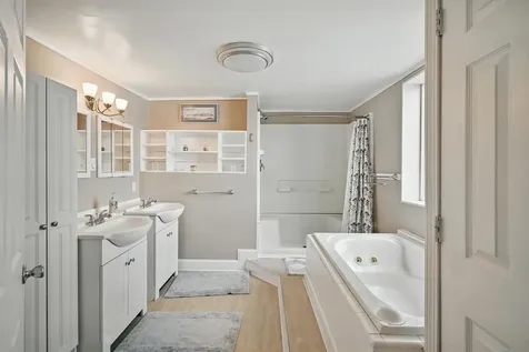 33-34 Gerber Lane Monmouth ME 04259