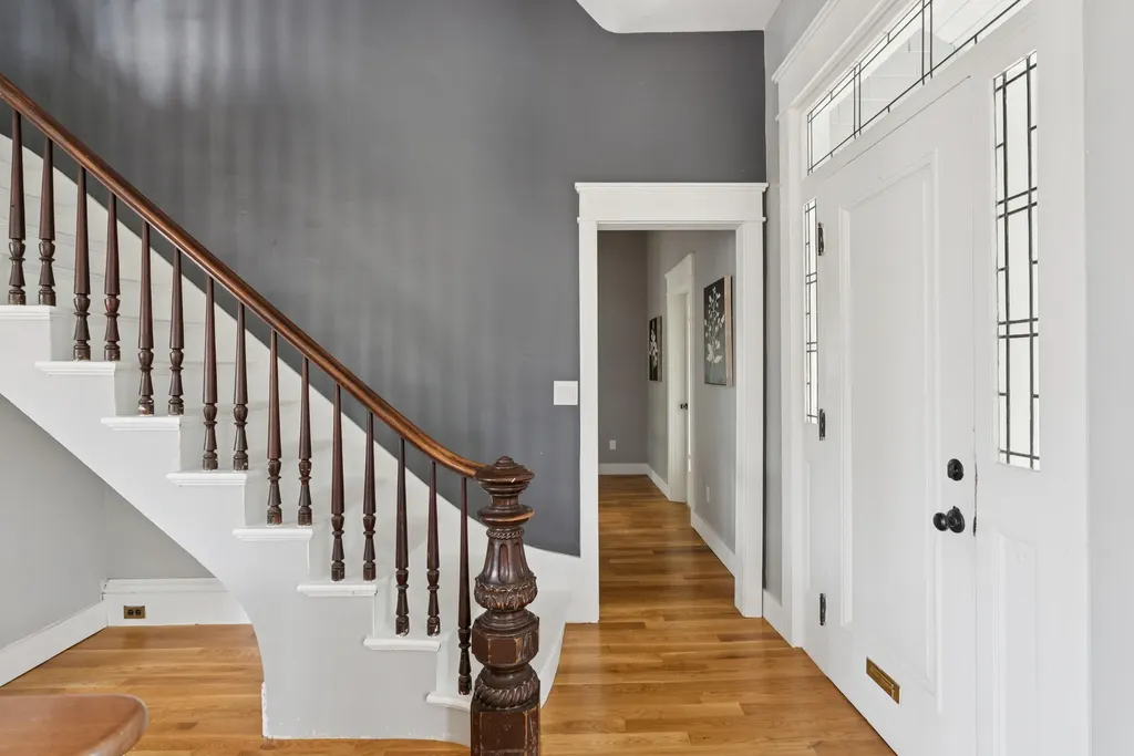 217 Ocean Avenue Portland ME 04103