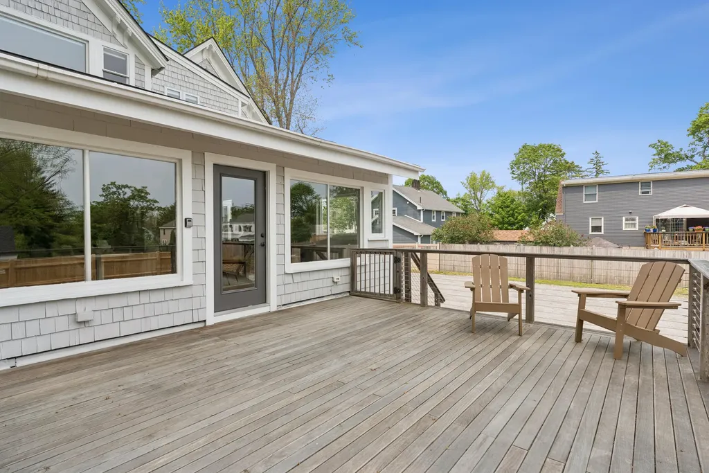 217 Ocean Avenue Portland ME 04103