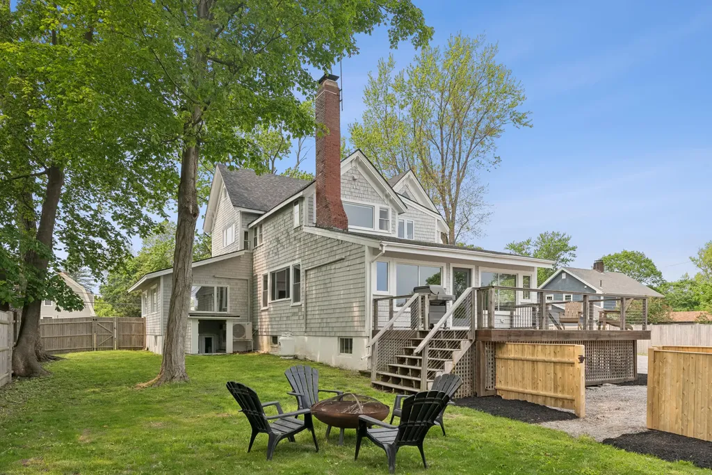 217 Ocean Avenue Portland ME 04103
