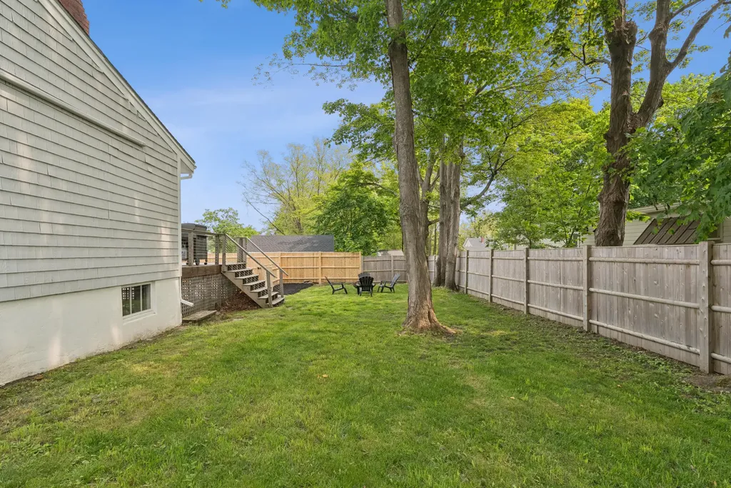 217 Ocean Avenue Portland ME 04103