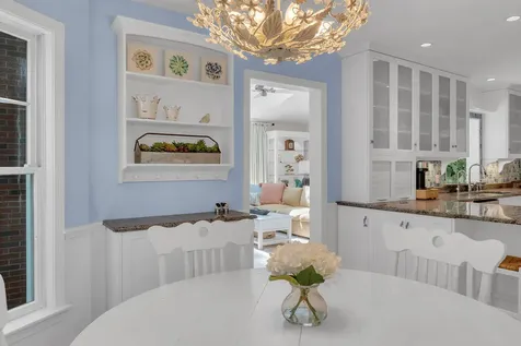 162 Oakwood Drive Yarmouth ME 04096