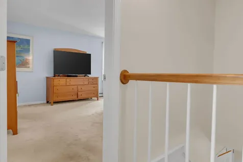162 Oakwood Drive Yarmouth ME 04096