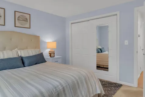 162 Oakwood Drive Yarmouth ME 04096