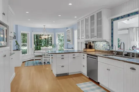 162 Oakwood Drive Yarmouth ME 04096