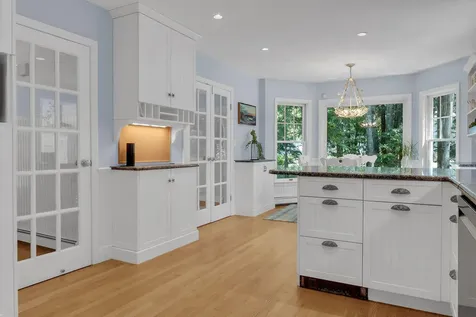 162 Oakwood Drive Yarmouth ME 04096