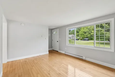 109 Hearn Road Saco ME 04072