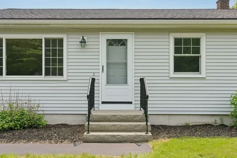 109 Hearn Road Saco ME 04072