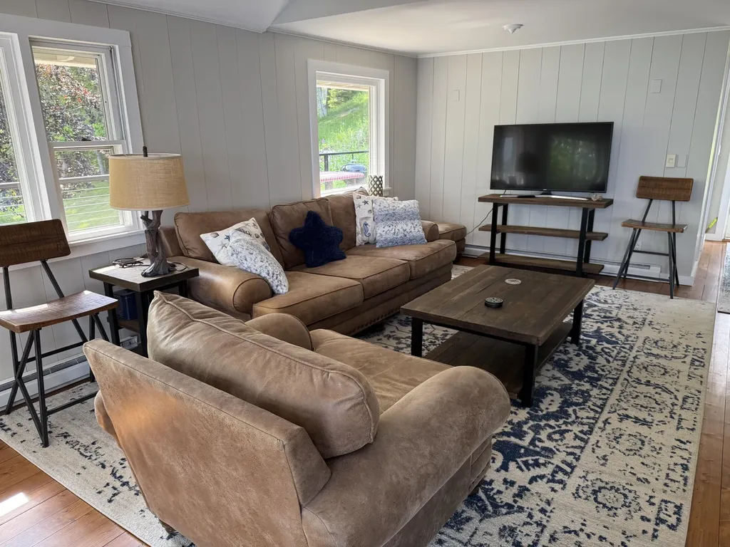 118 E East Shore Drive Islesboro ME 04848