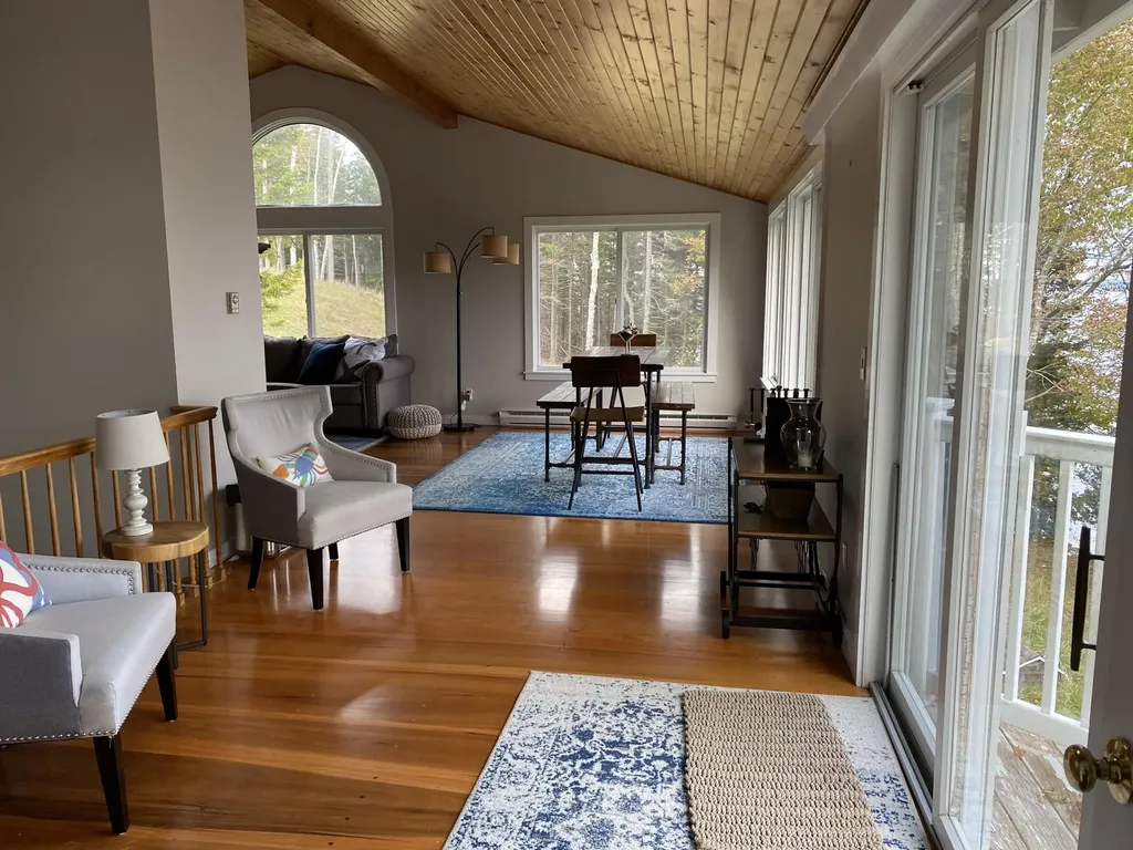 118 E East Shore Drive Islesboro ME 04848