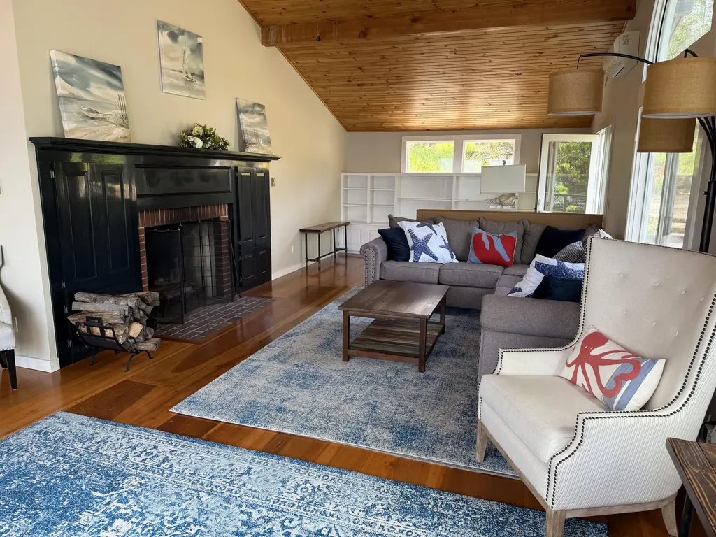 118 E East Shore Drive Islesboro ME 04848