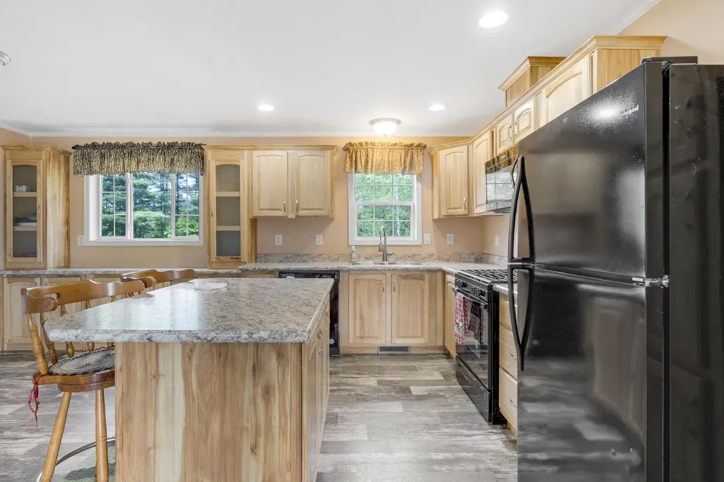 45 Lone Pine Drive Sabattus ME 04280