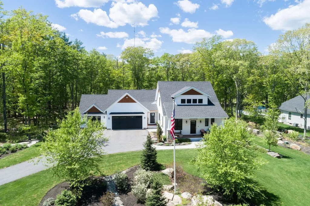 7 Dory Drive York ME 03902