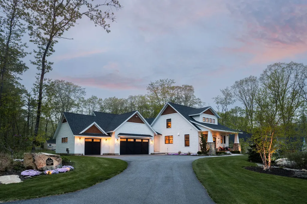 7 Dory Drive York ME 03902