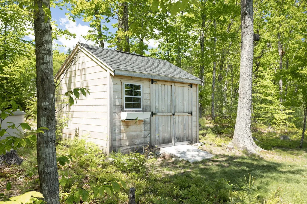7 Dory Drive York ME 03902