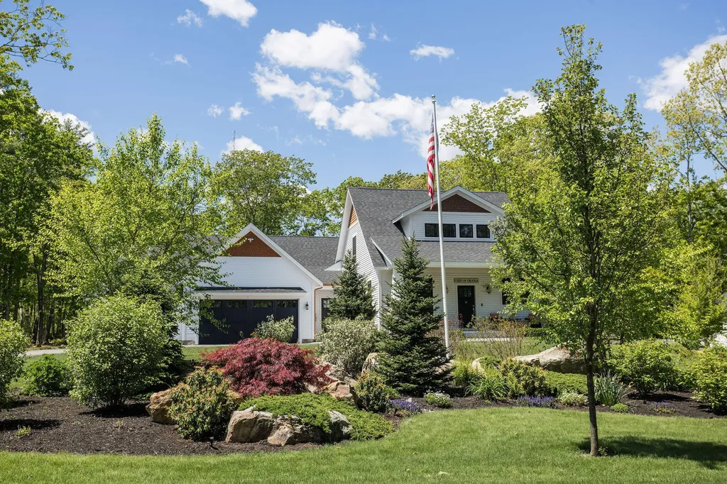 7 Dory Drive York ME 03902