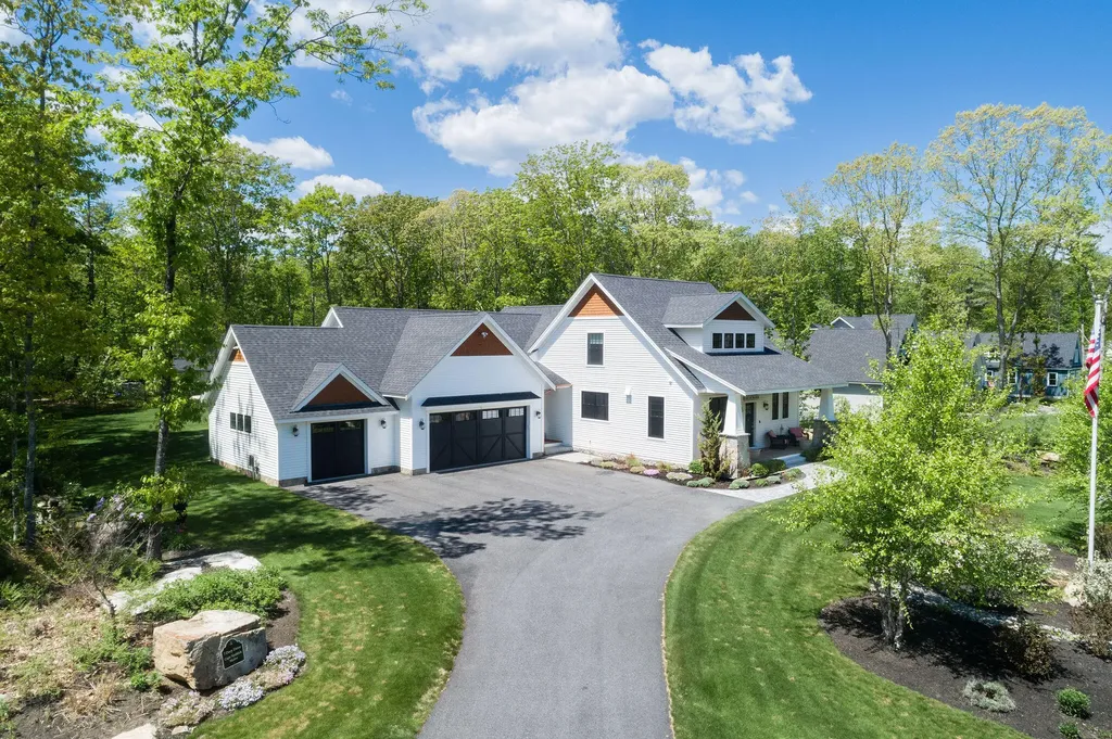 7 Dory Drive York ME 03902