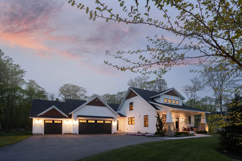 7 Dory Drive York ME 03902