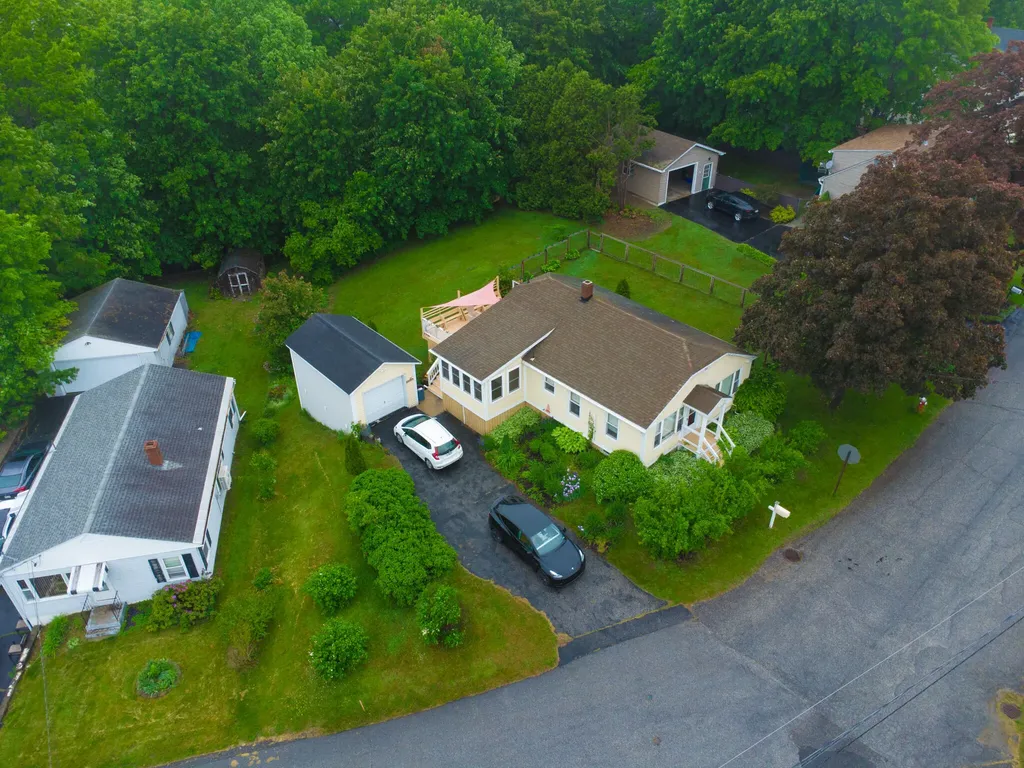 32 Irwin Street Lewiston ME 04240
