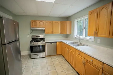 28 Pier Street Bangor ME 04401