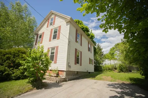 28 Pier Street Bangor ME 04401