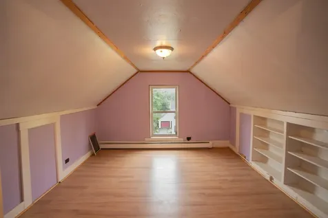 28 Pier Street Bangor ME 04401