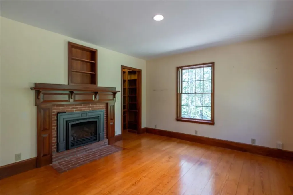465 South Street Rockport ME 04856