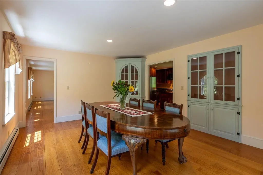 465 South Street Rockport ME 04856