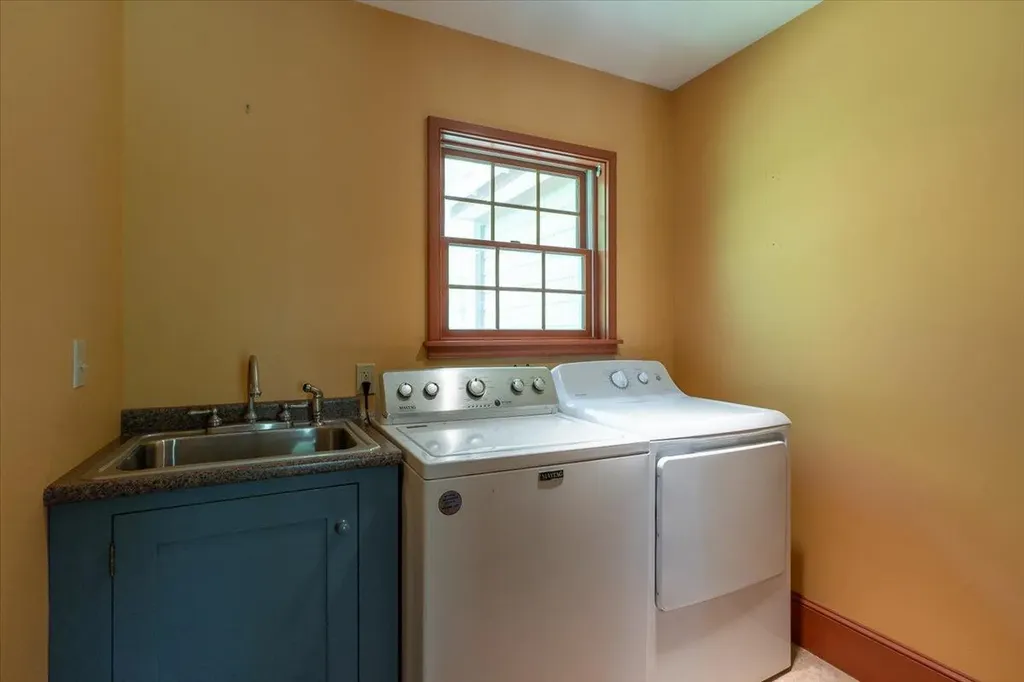 465 South Street Rockport ME 04856
