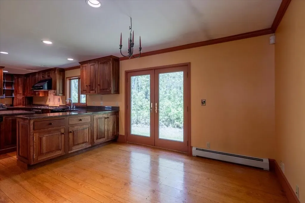 465 South Street Rockport ME 04856