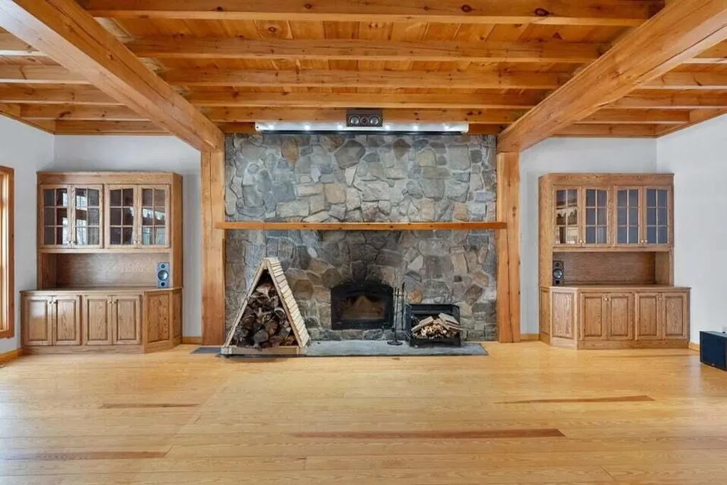 24 Cassella Drive Jefferson ME 04348