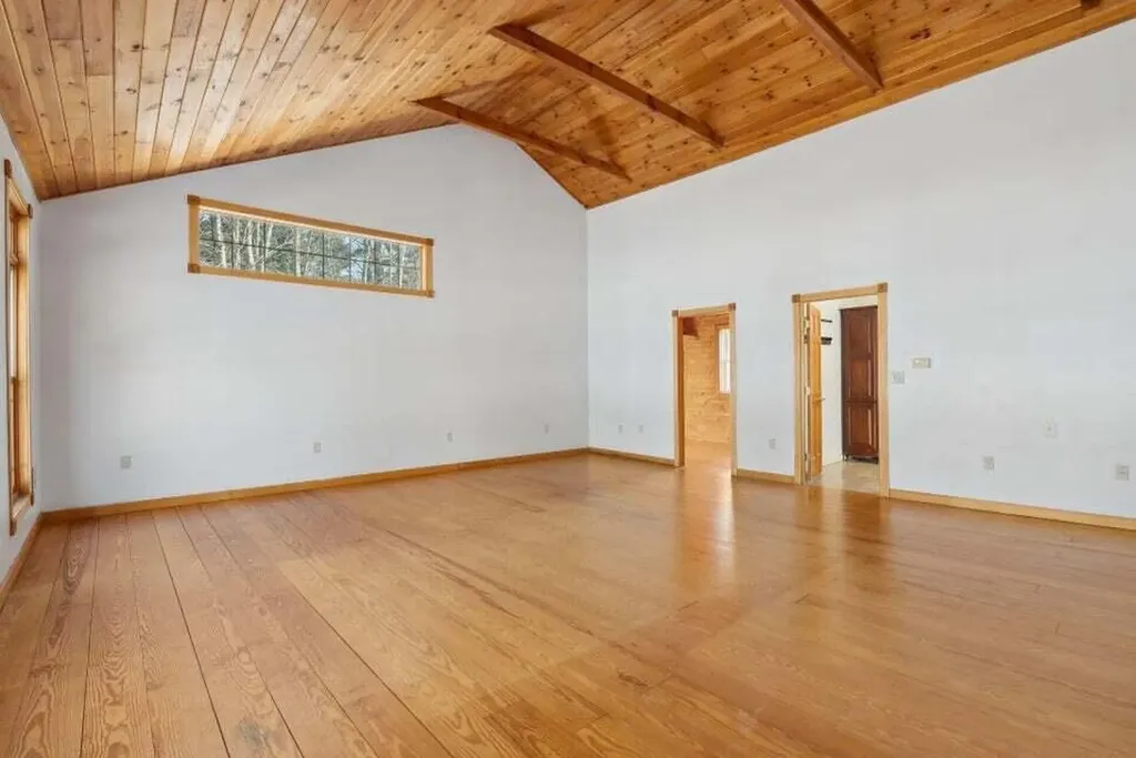 24 Cassella Drive Jefferson ME 04348