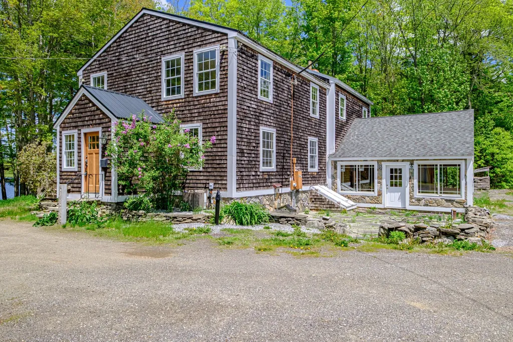 24 Cassella Drive Jefferson ME 04348