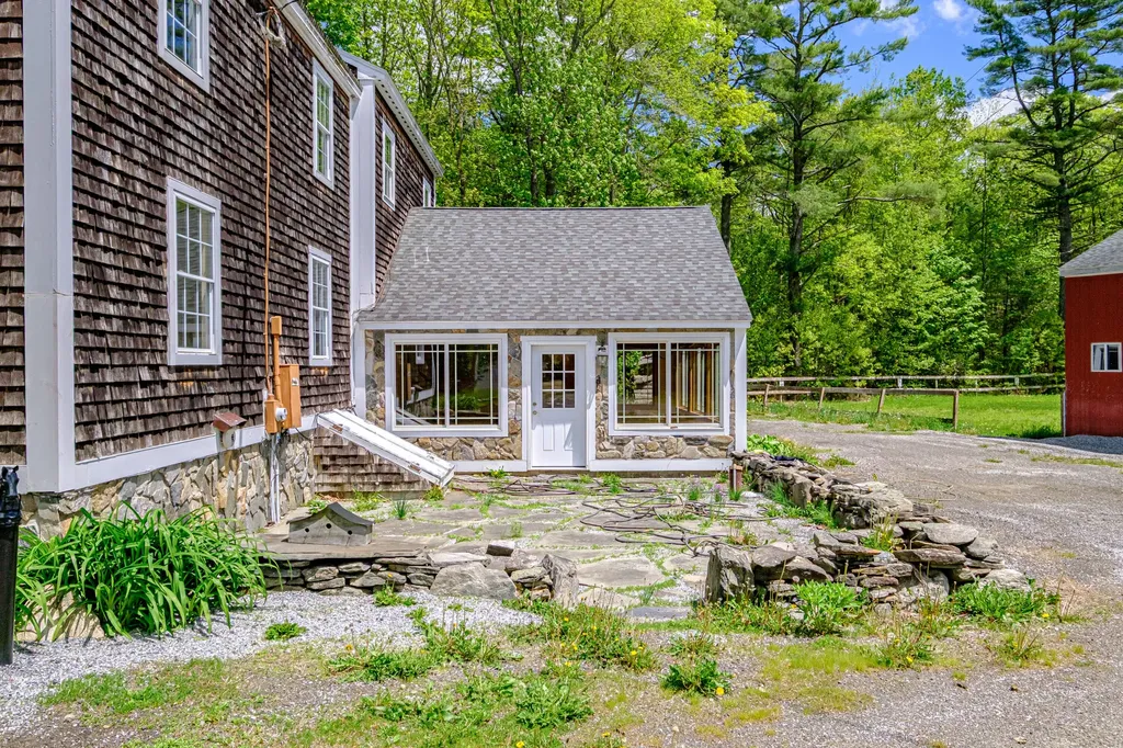 24 Cassella Drive Jefferson ME 04348