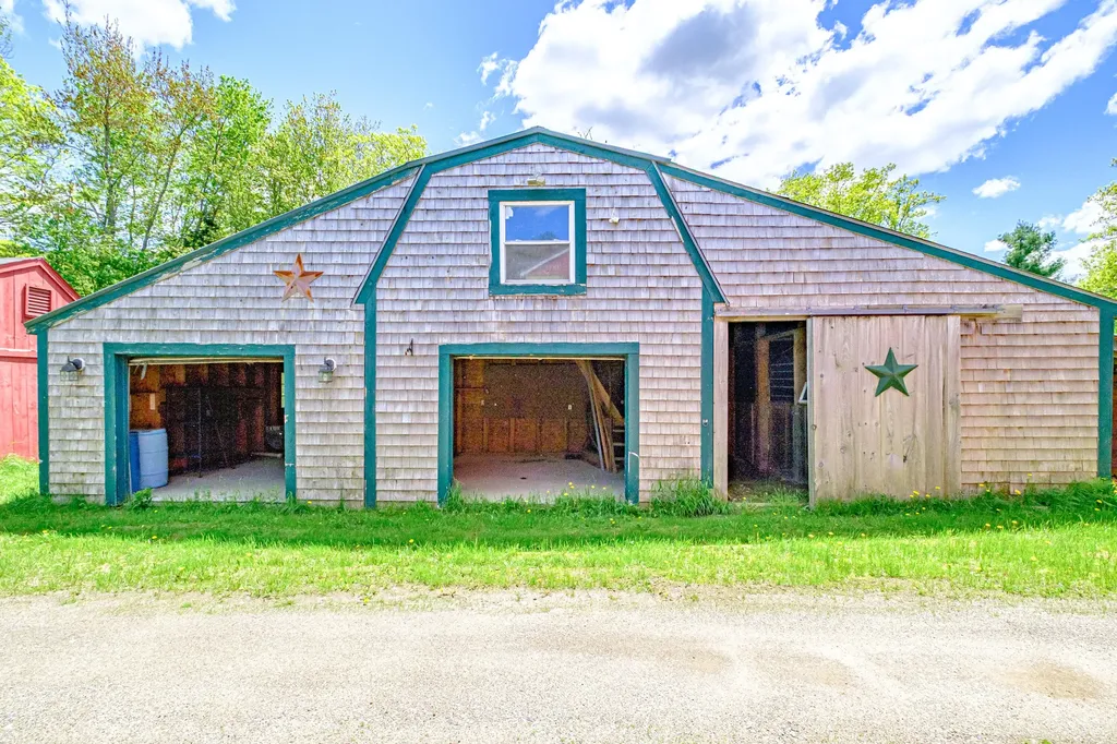 24 Cassella Drive Jefferson ME 04348